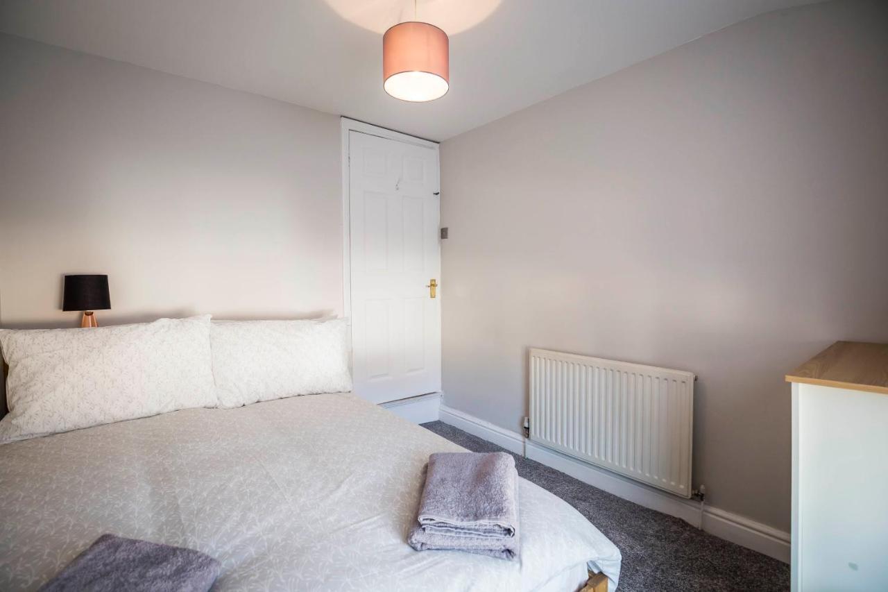 Spacious, Modern 4 Bed House Close To City Centreチェスター エクステリア 写真